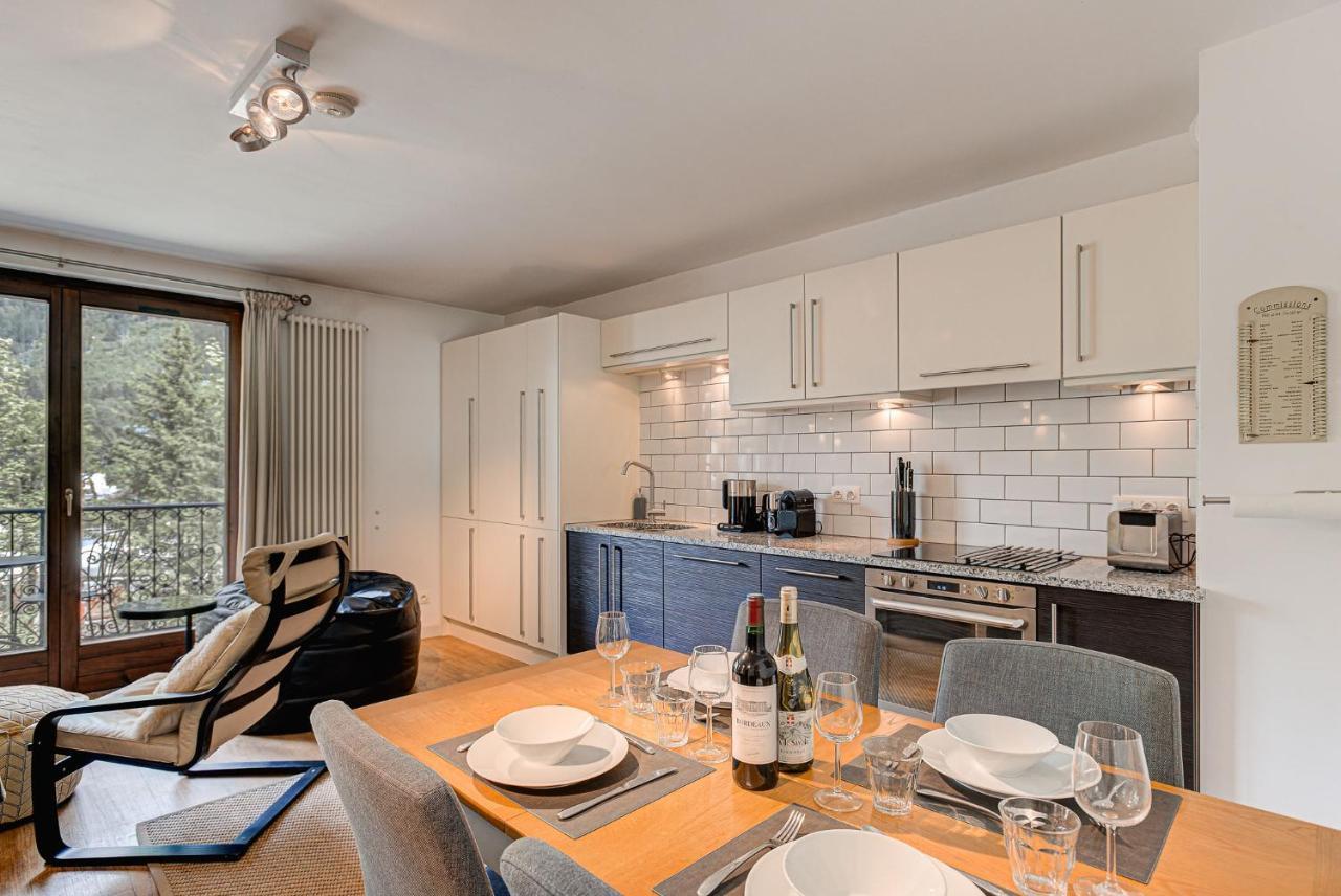 Apartment Cosmiques - Alpes Travel - Central Chamonix - Sleeps 4 Εξωτερικό φωτογραφία