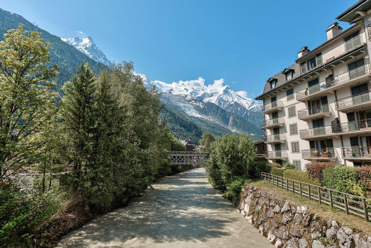 Apartment Cosmiques - Alpes Travel - Central Chamonix - Sleeps 4 Εξωτερικό φωτογραφία