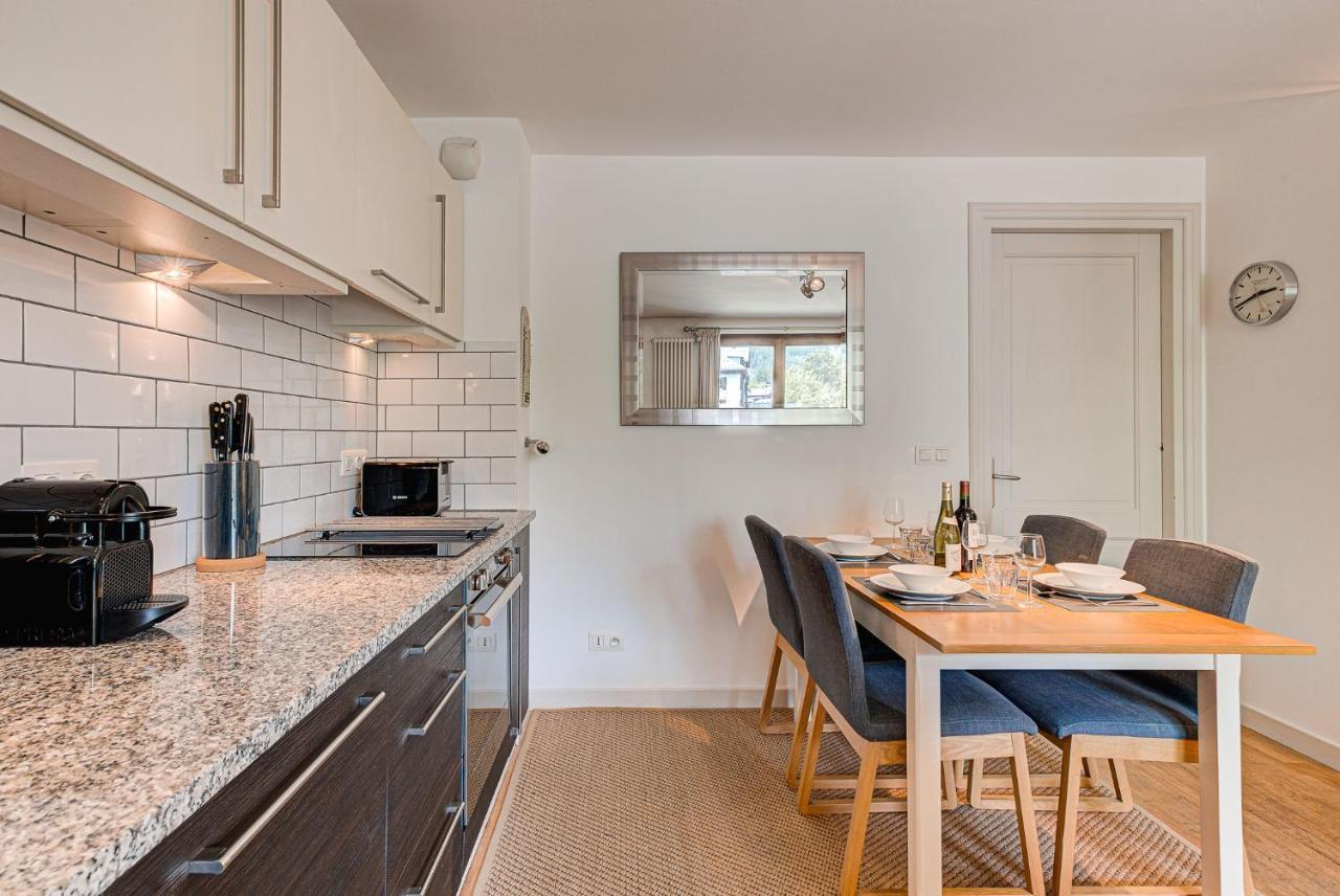 Apartment Cosmiques - Alpes Travel - Central Chamonix - Sleeps 4 Εξωτερικό φωτογραφία
