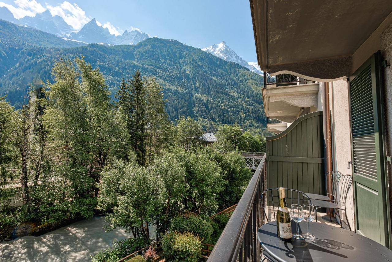Apartment Cosmiques - Alpes Travel - Central Chamonix - Sleeps 4 Εξωτερικό φωτογραφία