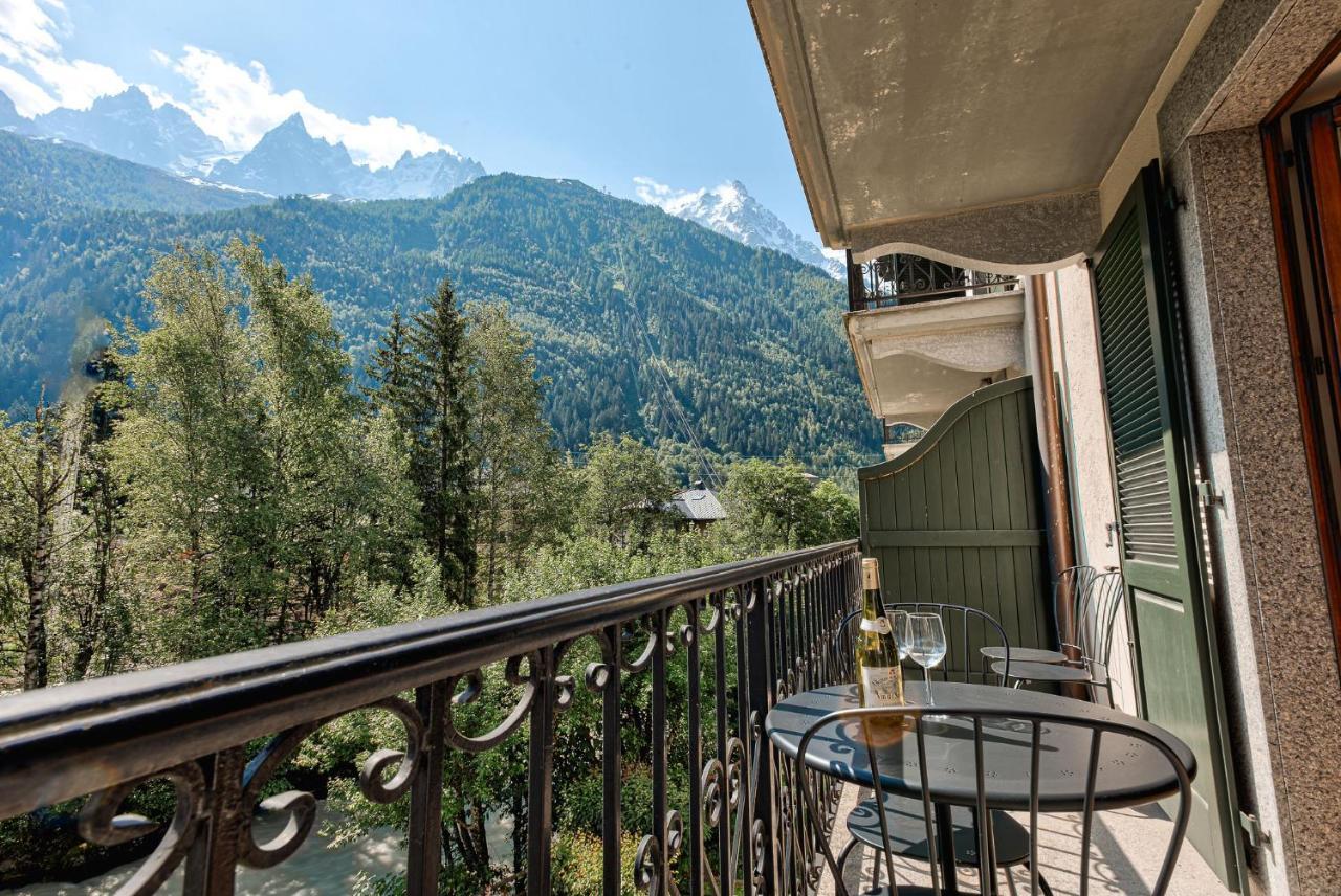 Apartment Cosmiques - Alpes Travel - Central Chamonix - Sleeps 4 Εξωτερικό φωτογραφία